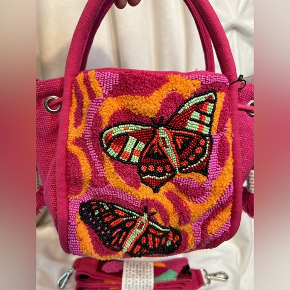 🦋🩷America & Beyond Vibrant Pink Beaded Butterfly Tote Bag🦋🩷NWT - Picture 8 of 16